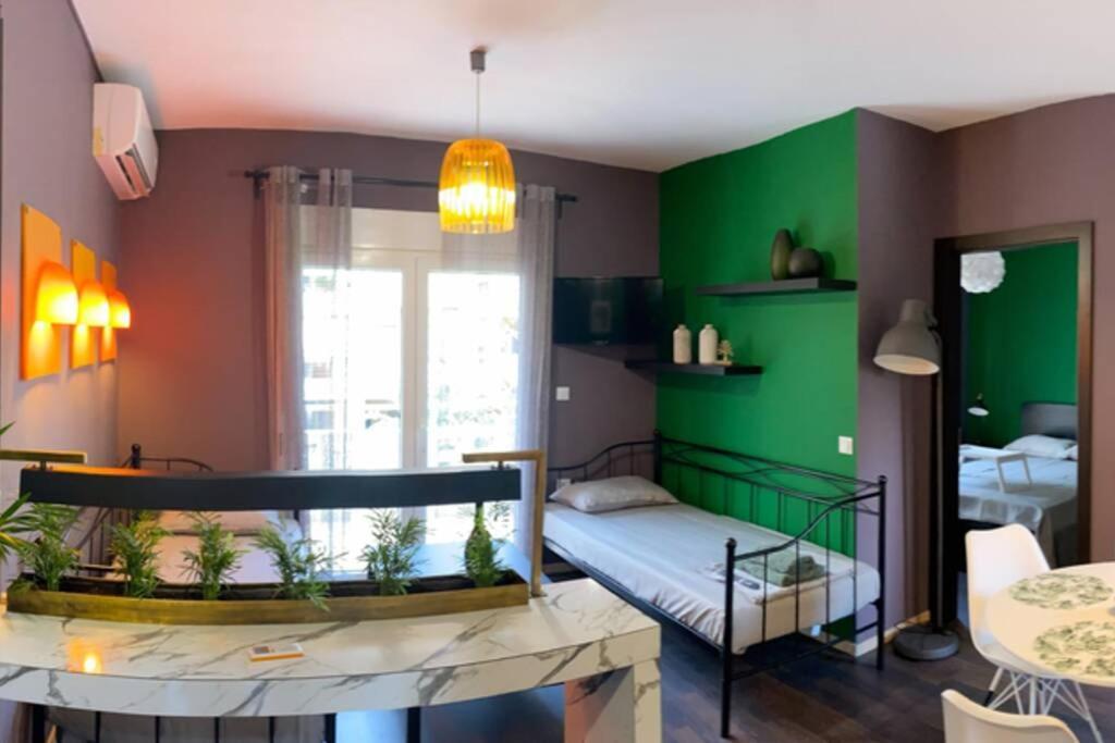 Green Apartment With View 科莫蒂尼 外观 照片